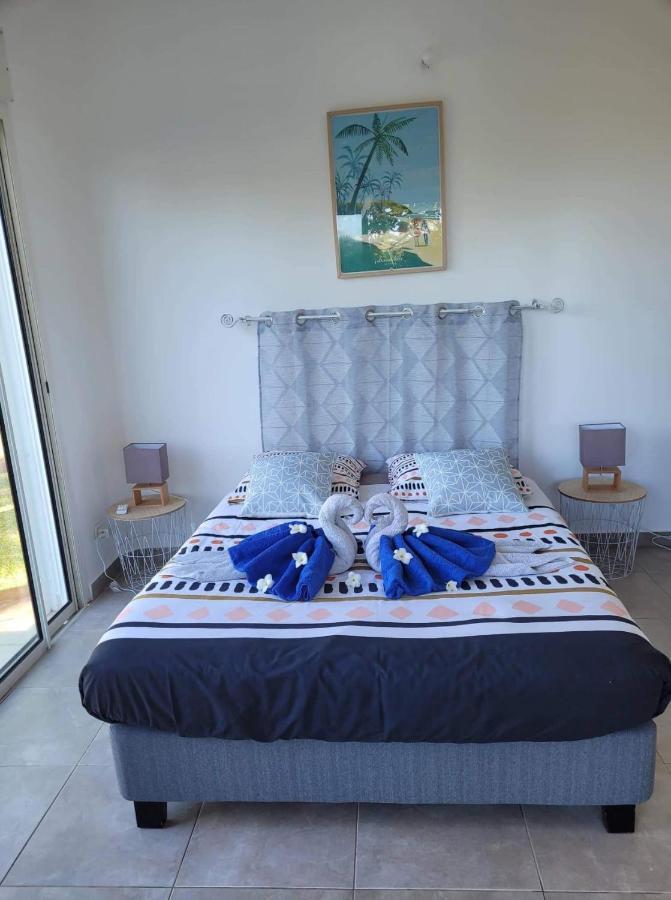 Grande Villa Au Calme - Vue Exceptionnelle - Climatisation - Piscine Sel Chauffee - Jardin Tropical Vincendo Exterior photo