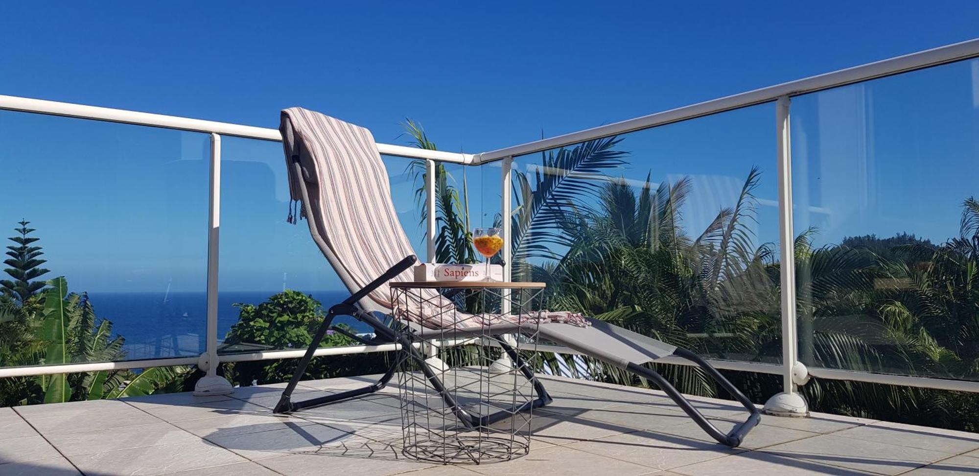 Grande Villa Au Calme - Vue Exceptionnelle - Climatisation - Piscine Sel Chauffee - Jardin Tropical Vincendo Exterior photo