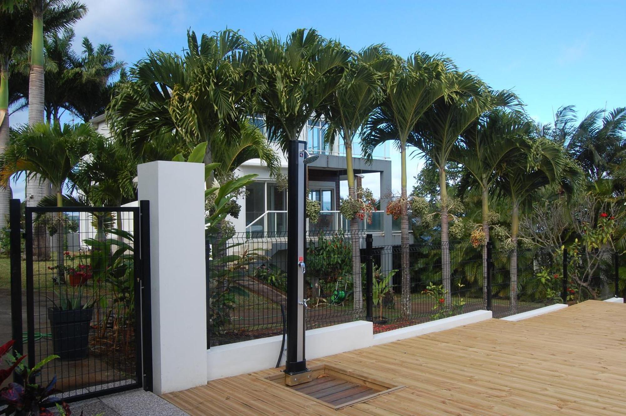 Grande Villa Au Calme - Vue Exceptionnelle - Climatisation - Piscine Sel Chauffee - Jardin Tropical Vincendo Exterior photo