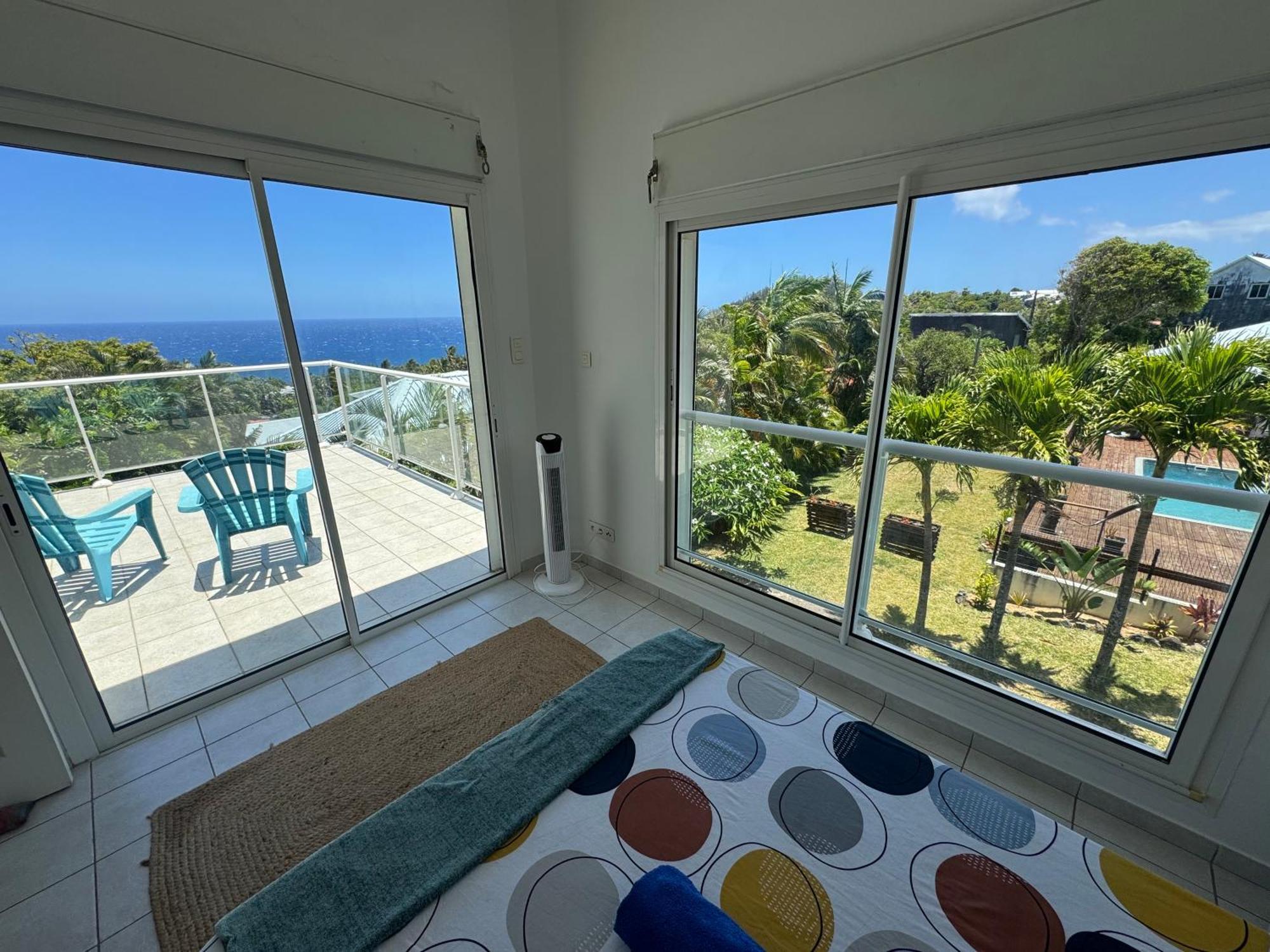 Grande Villa Au Calme - Vue Exceptionnelle - Climatisation - Piscine Sel Chauffee - Jardin Tropical Vincendo Exterior photo