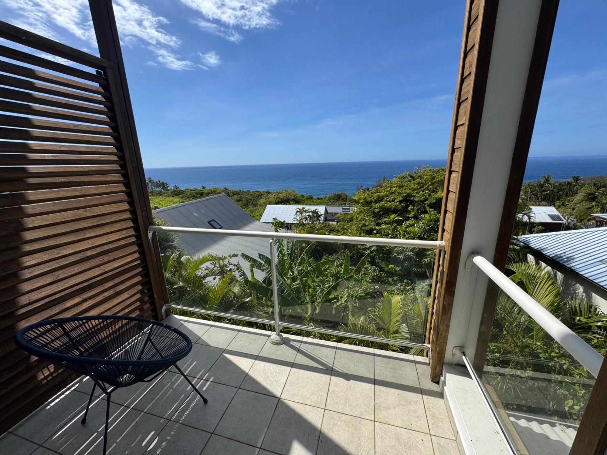 Grande Villa Au Calme - Vue Exceptionnelle - Climatisation - Piscine Sel Chauffee - Jardin Tropical Vincendo Exterior photo
